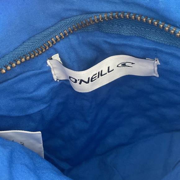 NEW O’Neill Joni Blue Crochet Fanny Pack Travel Waist Bag - Picture 9 of 11